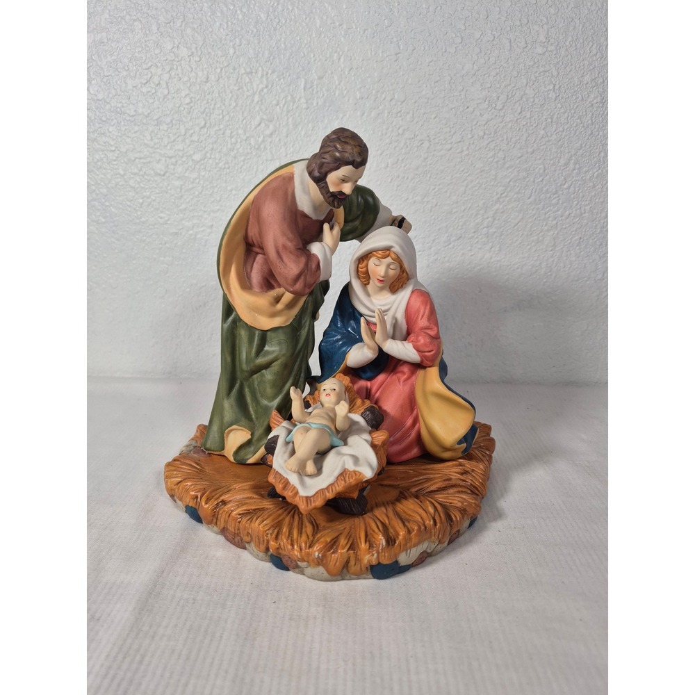 Vtg Holy Family Nativity Figurine Ceramic Mary Joseph Baby Jesus Manger Scene